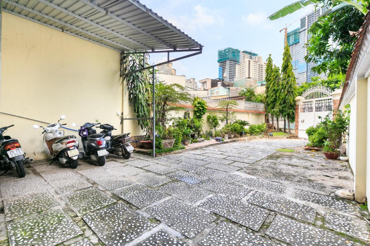 Halo Serviced Apartment Ho Chi Minh City Exterior photo